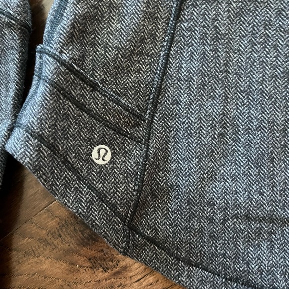 LULULEMON ATHLETICA Base Runner 1/2 Zip Pullover Jacket in Coco Pique Bl… - Picture 5 of 7